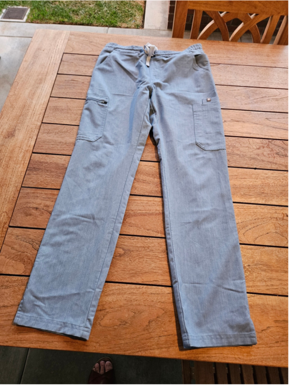 FIGS Kade Cargo Scrub Pants - Heather Denim Blue - Size S